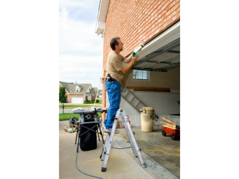 weatherproofing-seals-rodent-exclusion-garage-door-alvin-tx-caulk-seal-application-garage-door-frame